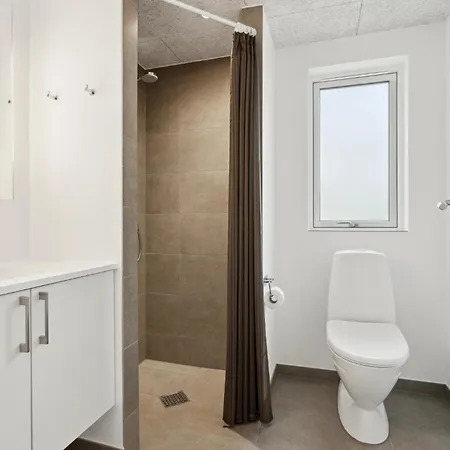 Aqua 221 Holiday home *