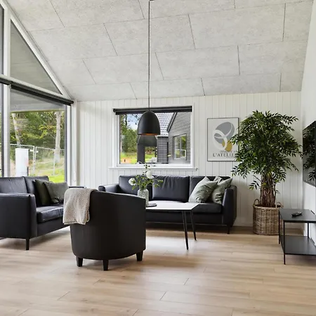 Holiday home Aqua 221