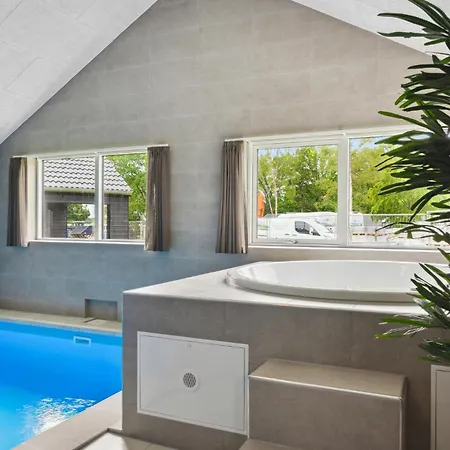 Aqua 221 * Krakow am See